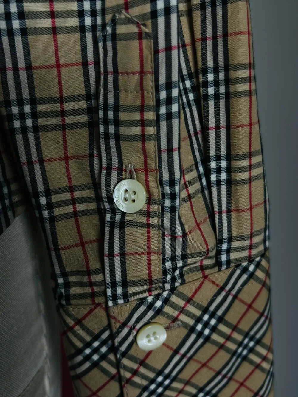 Classic Burberry Blue Label Nova Check Button-Front Women's Shirt